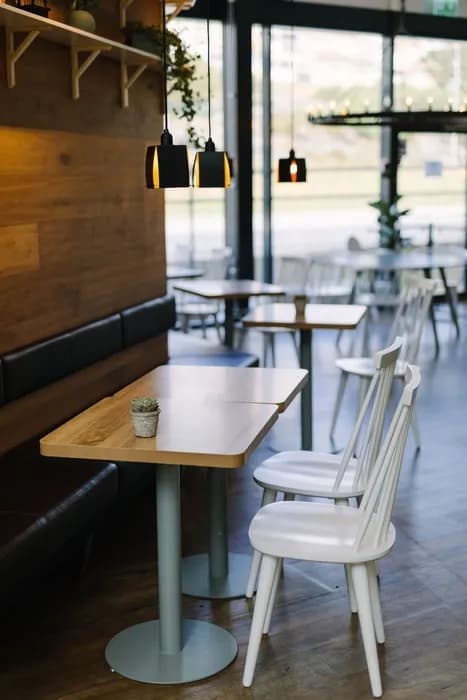 Lovalisas Café