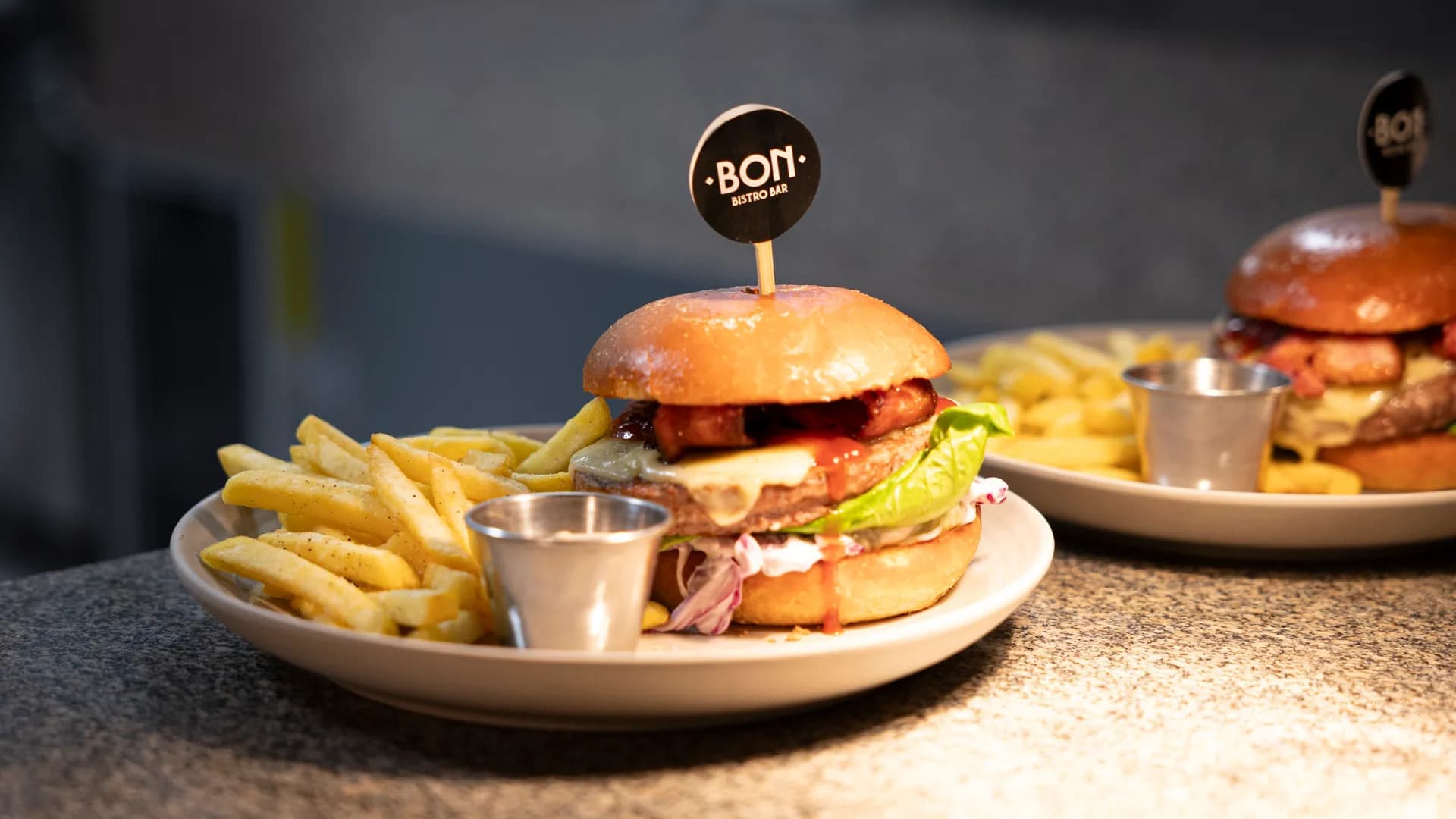 Bon Bistro Bar